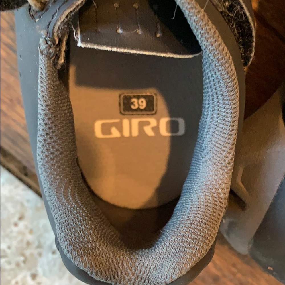 Giro indoor spin shoes - Picture 3 of 3